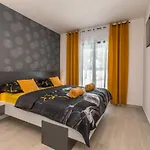 Βίλα House With Pool Mimi Biograd Na Moru