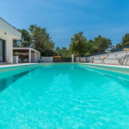 House With Pool Mimi Villa Biograd Na Moru
