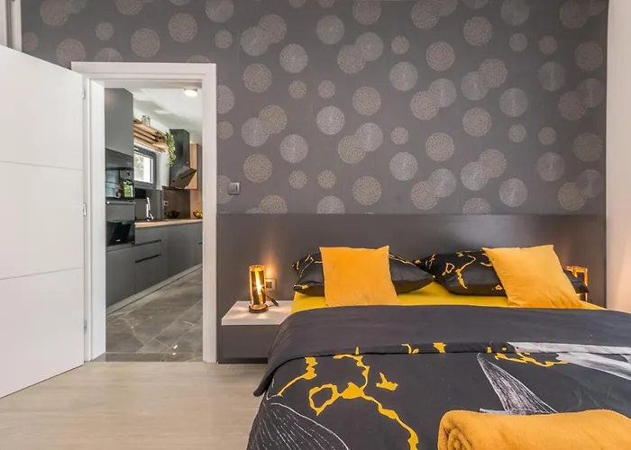 House With Pool Mimi Вилла Биоград-на-Мору