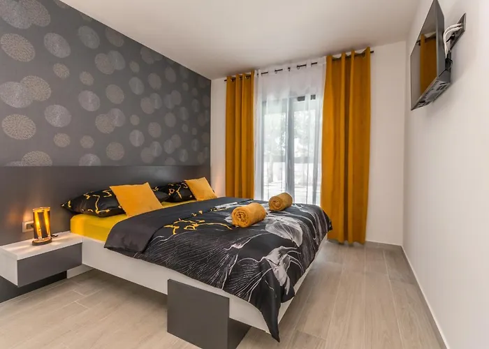 Вилла House With Pool Mimi Биоград-на-Мору